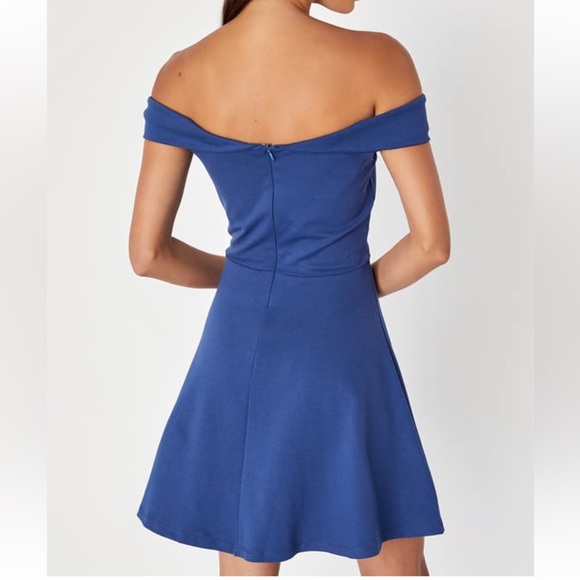 Off the shoulder skater dress - Picture 3 of 5